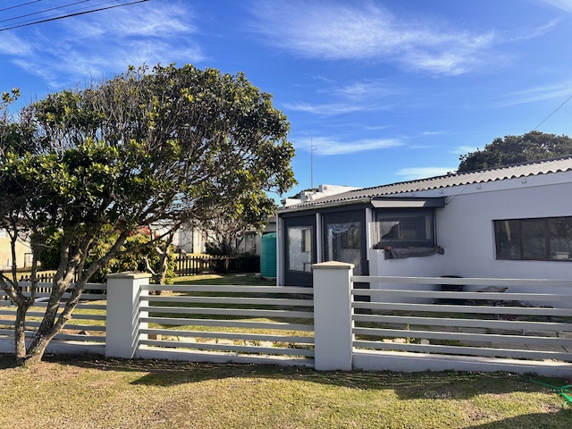 To Let 1 Bedroom Property for Rent in Kidds Beach Eastern Cape